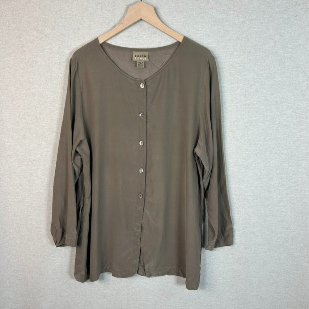 Eileen Fisher Womens Silk Button Up Top Size M/L Neutral Long Sleeve Sustainable